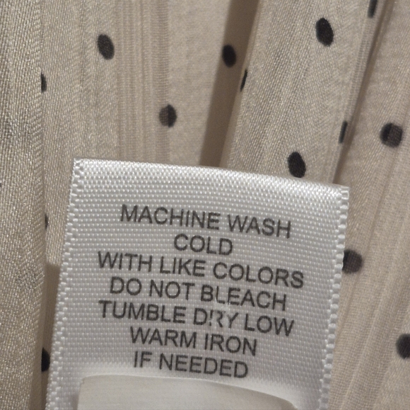 CB Established 1962 | Elegant Cream Polka Dot Blouse | XL - Picture 5 of 9